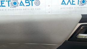 Обзор детали на основе, с возможными признаками износа и дефектами.