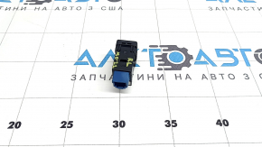 Кнопка подогрева заднего левого сидения Mitsubishi Outlander 22-26