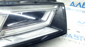 Фара передняя правая в сборе Audi Q5 80A 18-20 LED, песок