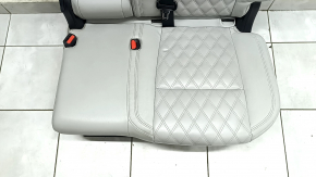 Сидение для Mitsubishi Outlander 2022-2026, вид сверху, с небольшими замятостями.