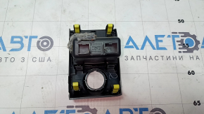 Накладка передней панели Toyota Sienna 11-14 графит, потертости