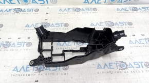 Подкапотный корпус блока предохранителей для Toyota Camry v70 2018-2024, оригинал в отличном состоянии.
