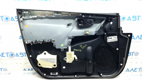 Задняя панель обшивки двери правой передней Toyota Camry V55, на которой видно крепления и внутреннее устройство.