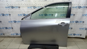 Дверь в сборе передняя левая Toyota Camry v55 15-17 usa, серебро 1J9, тычки, царапины