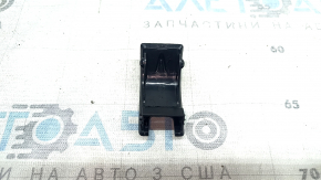 Заглушка Isofix заднего ряда Nissan Rogue 21-26 черная