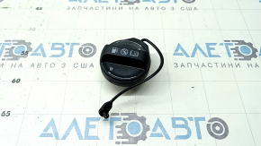 Кришка заливної горловини Kia Sorento 21-26 HEV