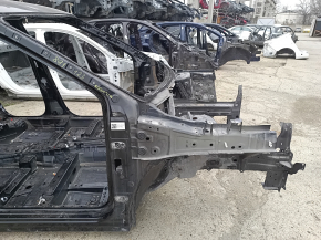 Чверть передня права Nissan Rogue 21-26 на кузові, чорна