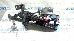 Блок запобіжників підкапотний Toyota Camry v55 15-17 hybrid usa з корпусом