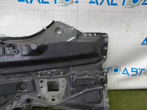 Задняя панель Toyota Prius 30 10-15 высверлена, графит