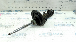 Амортизатор передний правый Toyota Camry v55 15-16 usa LE, ржавый