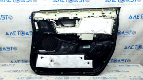 Вид внутренней части обшивки двери, установленной в Honda CR-V 2017-2022.