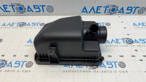 Верхняя крышка корпуса воздушного фильтра Mazda 3 19-26 2.5