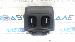 Накладка центральной консоли задняя с дефлектором воздуховода Hyundai Tucson 22-26 черная, тип 2, царапины