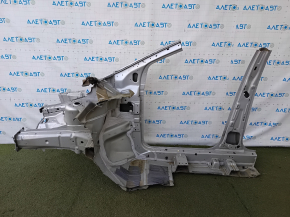 Кузов Ford Escape 2013-2019, передняя четверть со стороны крепления.