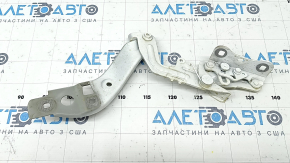 Петля капота ліва Mercedes A-class V177 19-22