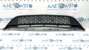 Нижняя решетка переднего бампера Mercedes A-class V177 19-22 AMG pkg