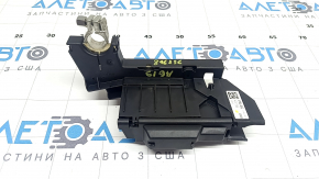 Клемма плюсовая Audi A6 C8 19-24 с пиропатроном, без крышки