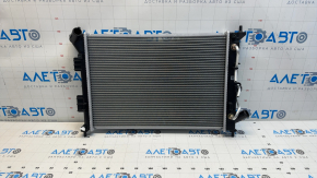 Радіатор охолодження вода Kia Soul 14-19 1.6 2.0 АКПП
