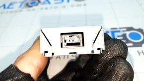 USB Hub задний Toyota Venza 23-24