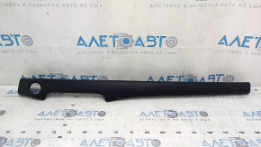 Накладка передньої панелі центральна середня Mazda CX-5 17-25 шкіра чорна під кнопку start/stop, прим'ята