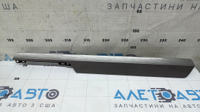 Накладка передней панели правая VW Tiguan 18-21 серая, царапина