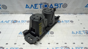 Подстаканники центральной консоли Ford Focus mk3 15-18 рест, под химчистку