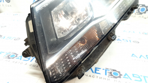 Фара передняя левая VW Tiguan 18-21 галоген, ДХО LED, песок, потёртость