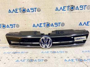 Решітка радіатора grill VW Jetta 13-14 USA