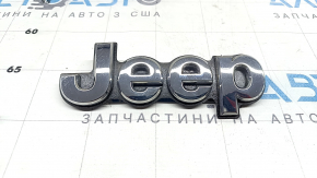 Емблема дверей багажника Jeep Compass 21-26 хром, подряпини