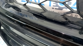 Решетка радиатора Honda Accord 18-22 черный глянец, песок, царапины, незаводские отверстия