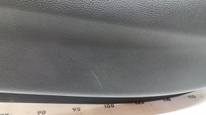 Обшивка двери карточка задняя правая Honda Accord 18-22 черная с светло-серой вставкой кожа, подлокотник светло-серая кожа, вставка под дерево, надорвана кожа, царапины
