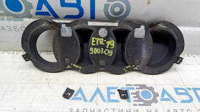 Основа емблеми решітки радіатора grill Audi E-Tron 19-23 під нічне бачення, зламані засувки