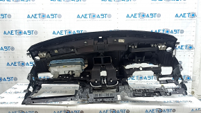 Подложка торпедо для Ford Escape с идентификацией элементов автоподборки
