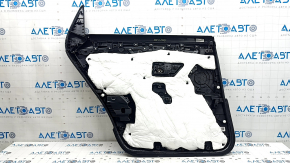 Фотография внутренней стороны обшивки двери задней правой Mazda CX-90 2024-2026, отсутствуют дефекты