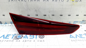 Ліхтар внутрішній кришка багажника лівий Hyundai Elantra AD 19-20 галоген, подряпини