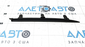 Молдинг переднього бампера правий Mazda CX-90 24-26 структура