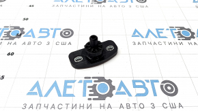Кронштейн радіатора верхній лівий Mazda CX-90 24-26 пластик