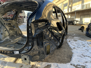 Кузовная деталь для Mazda CX-90 2024-2026, черная, без дефектов на фото.