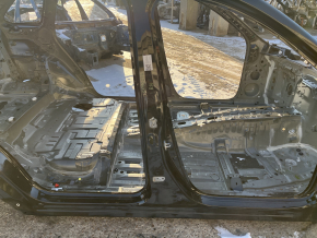 Стійка кузова центральна права Mazda CX-90 24-26 на кузові