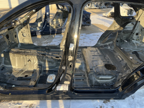 Стійка кузова центральна ліва Mazda CX-90 24-26 на кузові