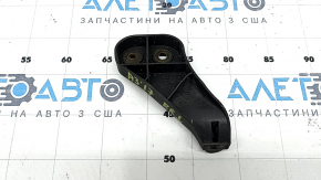 Кріплення заднього бампера праве Audi A3 8V 17-20 верхнє