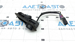 Камера заднього виду з ручкою та кнопкою відкриття багажника Audi A3 8V 15-20 4d, 5d
