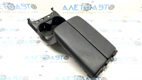 Подлокотник Mazda CX-9 16-23 кожа, черный, с подстаканниками, потёрта кожа, сломано крепление