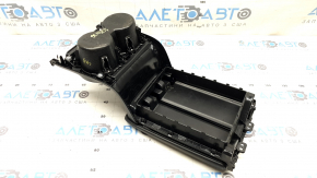 Подлокотник Mazda CX-9 16-23 кожа, черный, с подстаканниками, потёрта кожа, сломано крепление