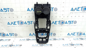 Накладка центральной консоли с подстаканниками Audi A3 8V 15-20 потерта