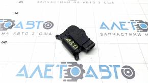 Актуатор моторчик привод печі вентиляція Audi A3 8V 15-20