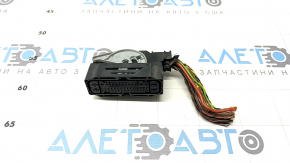 Фишка на блок ABS Audi A3 8V 15-20