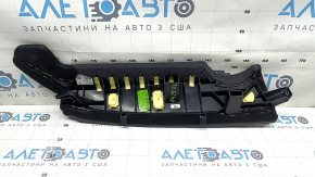 Боковушка 2-го ряда сидений левая Audi A4 B9 17-19 кожа черная, примята