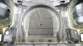 Корито багажника Jeep Cherokee KL 16-23 на кузові