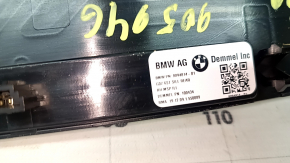 Вставка накладки порога задня права BMW X7 G07 19-26 хром з підсвічуванням під 6 місць, M-Sport, подряпини, тички